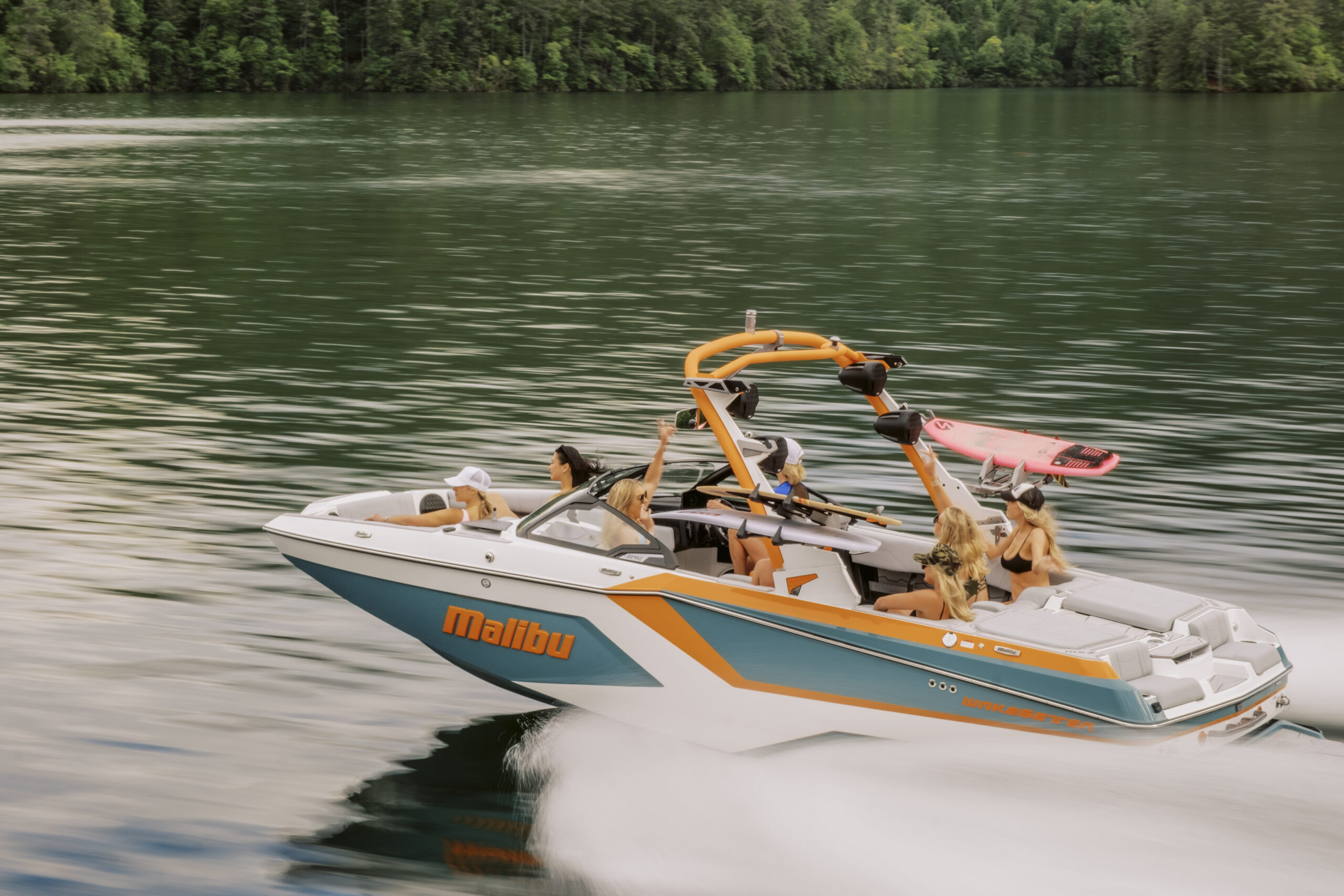 How to Find the Right Type of Boat for You